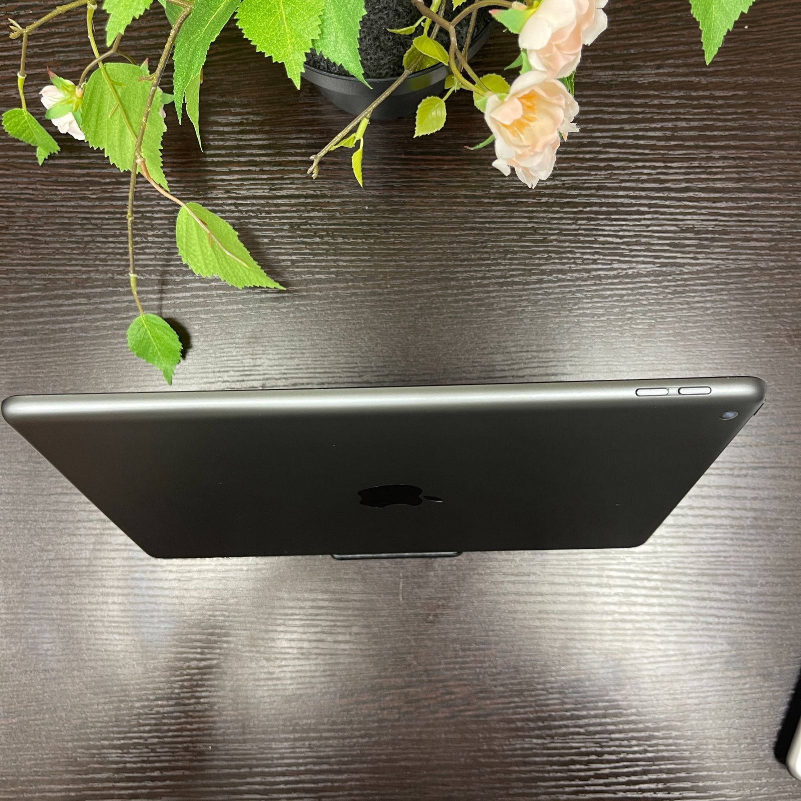 iPad(第8世代) 32GB スペースグレー Wi-Fiモデル 【公式通販】