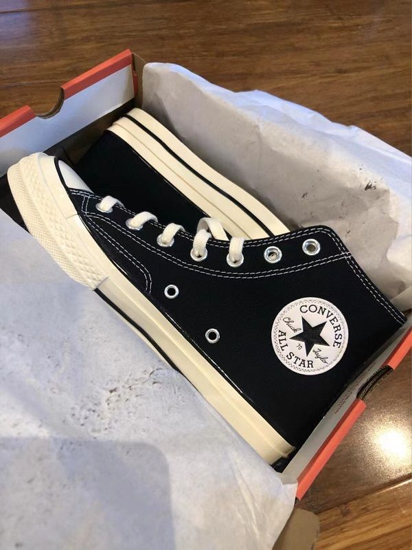 新品箱付コンバース converse チャックテイラー CT70 HI 黒です男女兼用