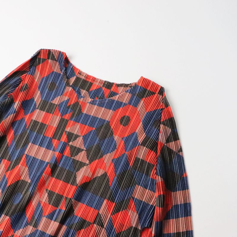 プリーツプリーズ　チュニック 幾何学模様サイズ3 イッセミヤケPLEATS PLEASE 幾何学模様チュニックワンピース