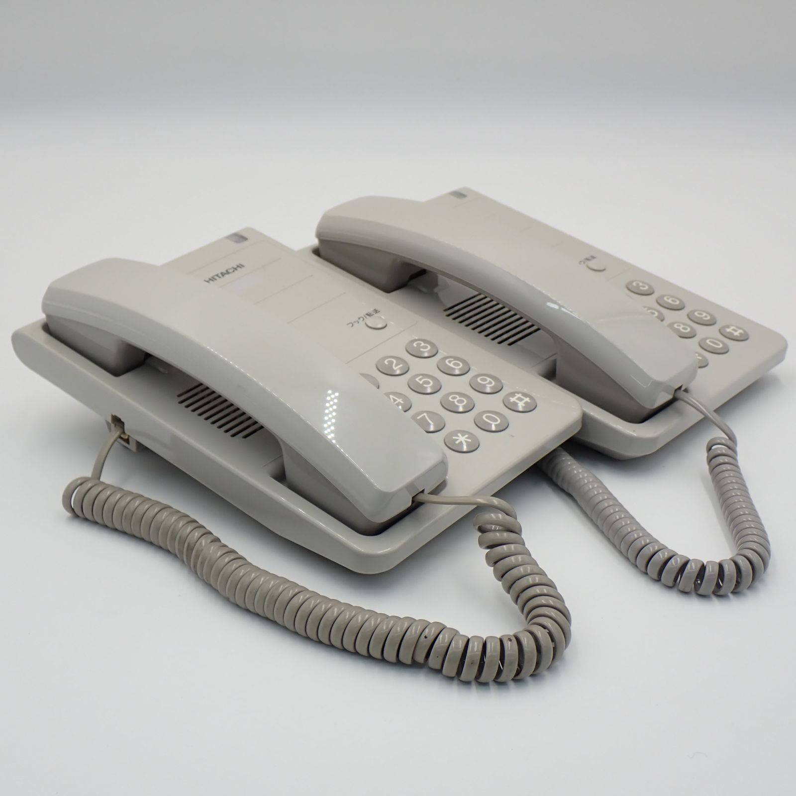 日立 HI-P5 電話機 4台まとめて!(美品) テレリール付き(電話台型 約7.5M 延長コード) HI-P5A