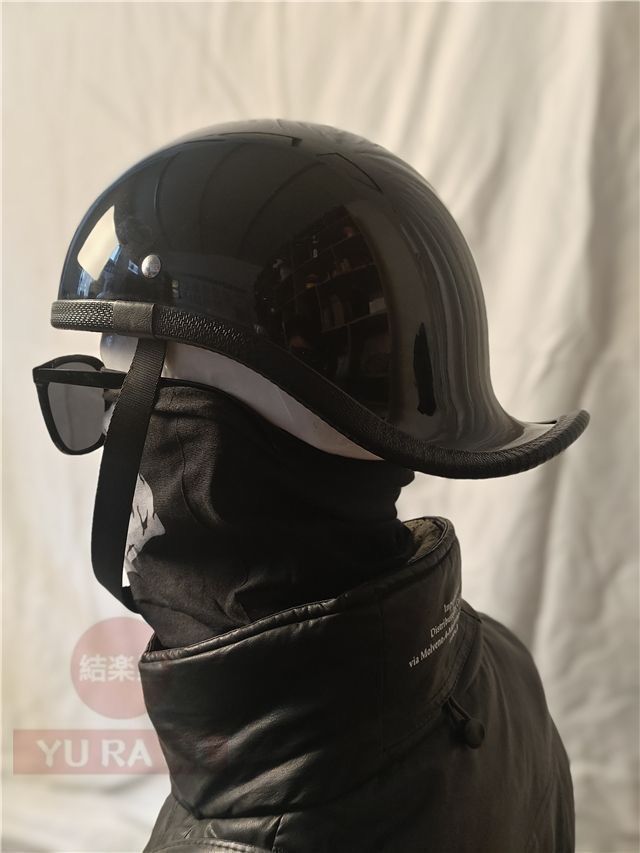 【新品未使用】高品質ガラス繊維FRPハーフヘルメット バイクヘルメット軽量人気半キャップ バイクヘルメット アメリカンダックテール ビン