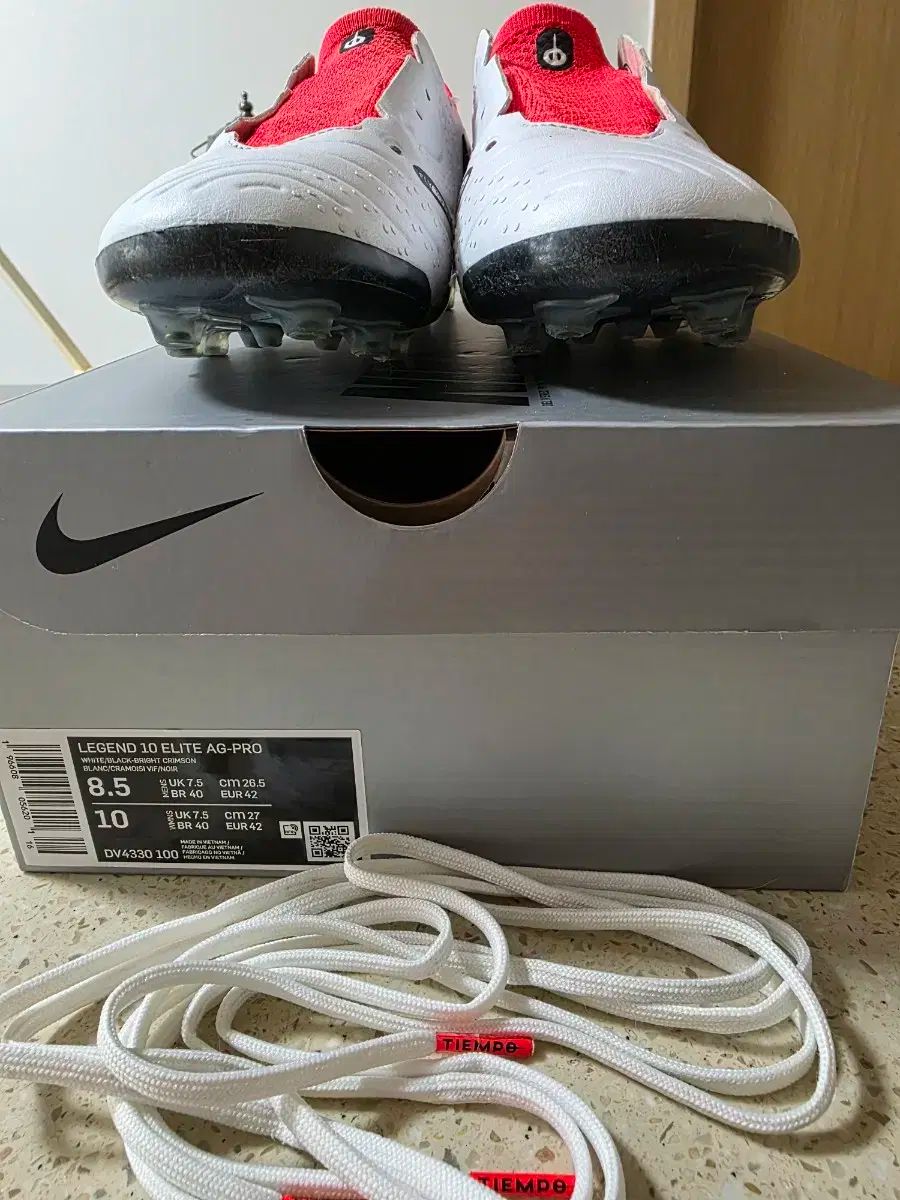 ナイキ ティエンポ10 エリート AG 265