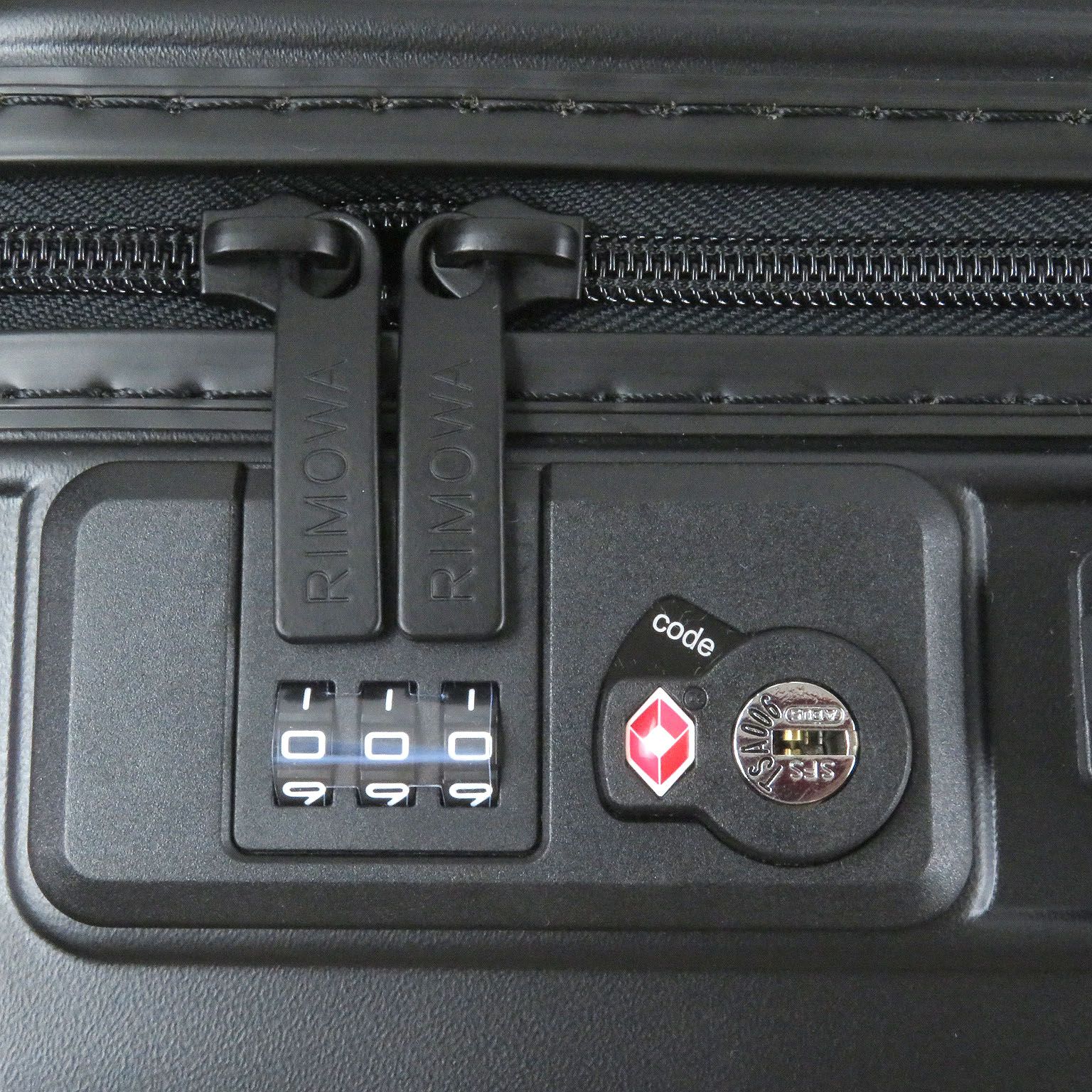 RIMOWAリモワ キャリーバッグ 4輪 ポリカーボネート 未使用品□RIMOWA リモワ 832.53.63.1 エッセンシャル