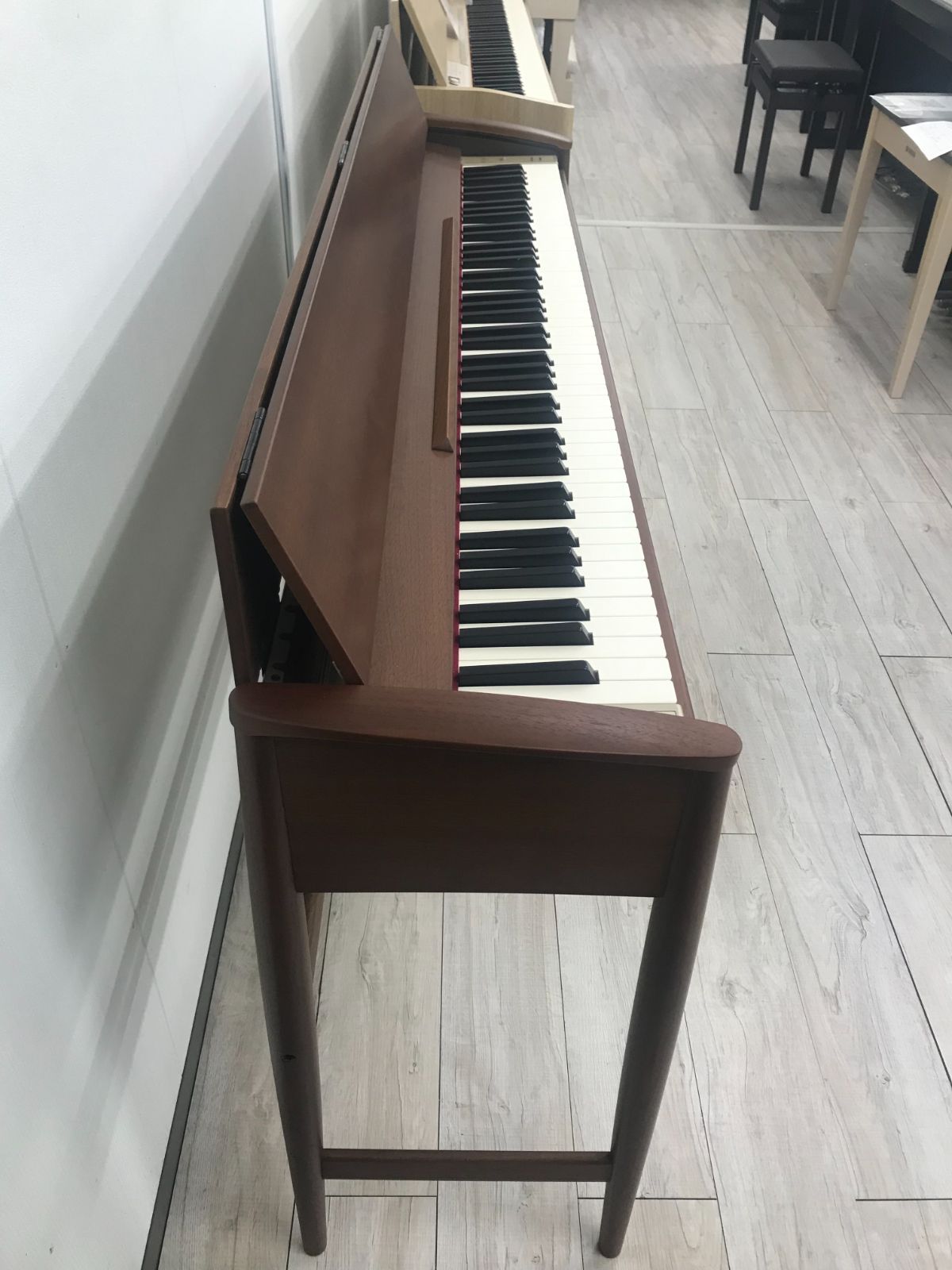 ★69912【電子ピアノ】ROLAND　KF10KW　16年製 ☆69912【電子ピアノ】ROLAND KF10KW 16年製 ローランド Roland