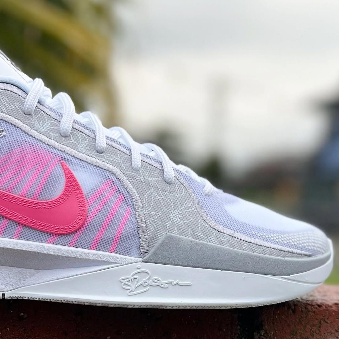 Nike Sabrina 2 Lily (Women's) - FZ1517-100/FQ2174-100 - US