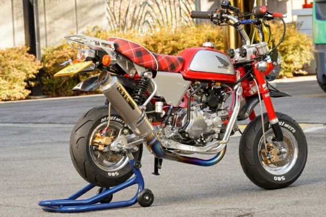 モンキーS80レーシングタイヤ120/70-8 - メルカリ