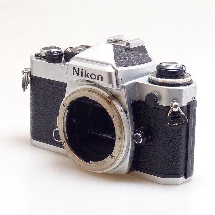 【美品・送料込み】Nikon FE シルバー ボディー 中古】(ニコン) Nikon FE ボディ シルバー - メルカリ