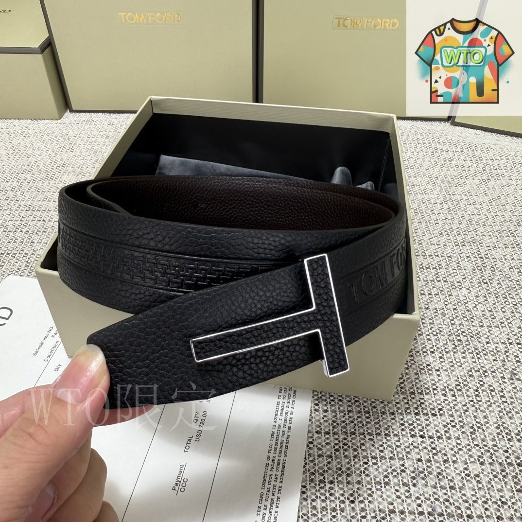 【新品】Tom Ford デザインバックル レザーベルト 新品】Tom Ford デザインバックル レザーベルト