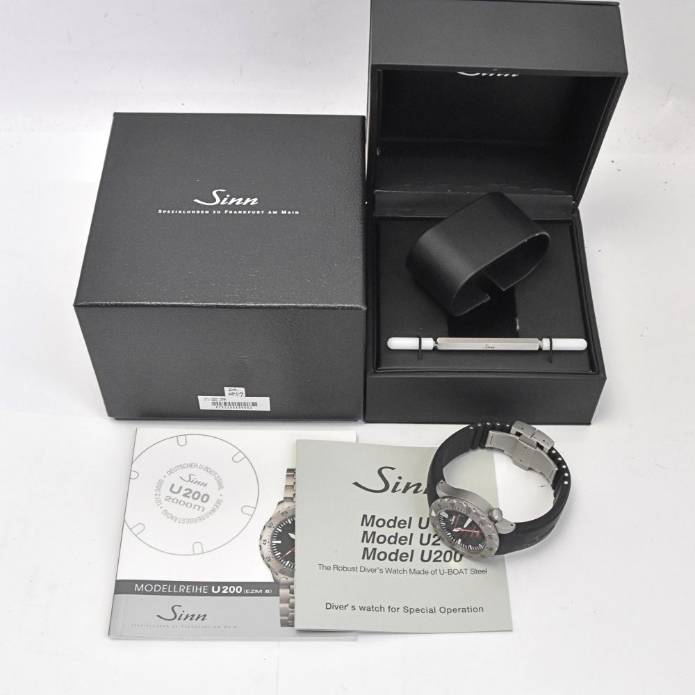 ジン Sinn U200.EZM8 U200 2000m デイト 自動巻き メンズ 美品