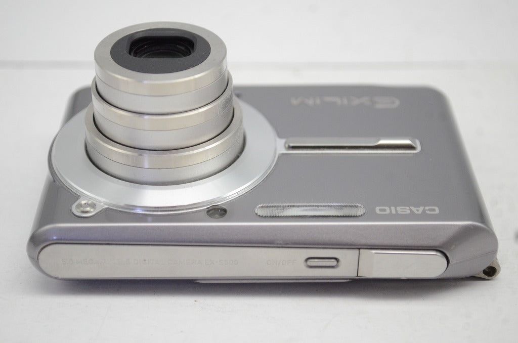 500 コンパクトデジタルカメラ