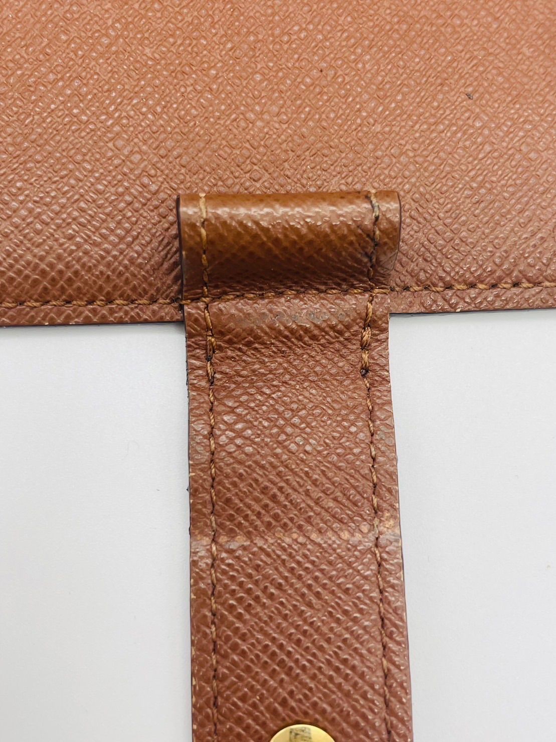 VUITTON