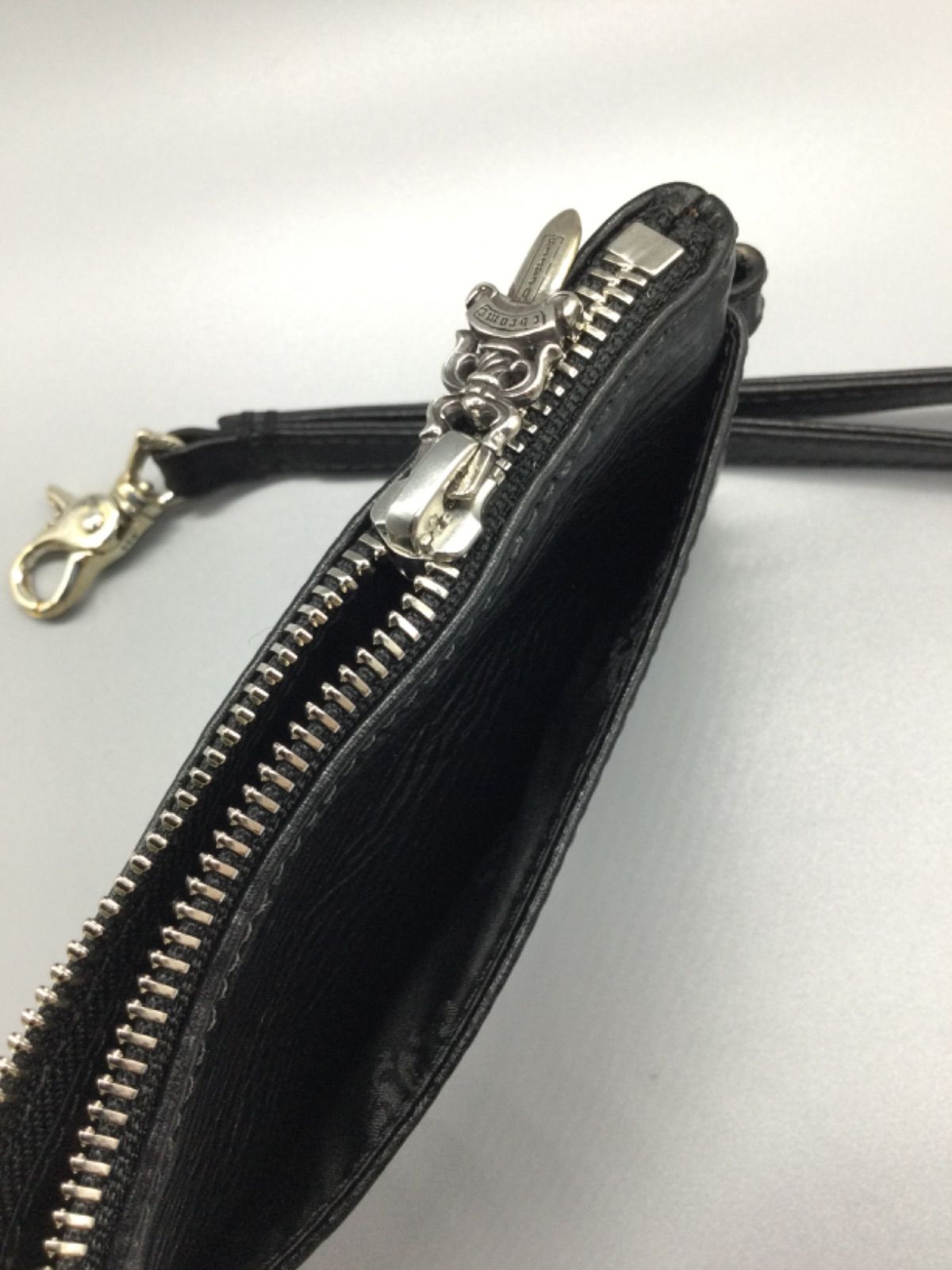 クロムハーツ ZPR CHG WRISTLET SML/ジッパーチェンジ パース リストレット 1クロスパッチ タイニー ブラックレザー - メルカリ