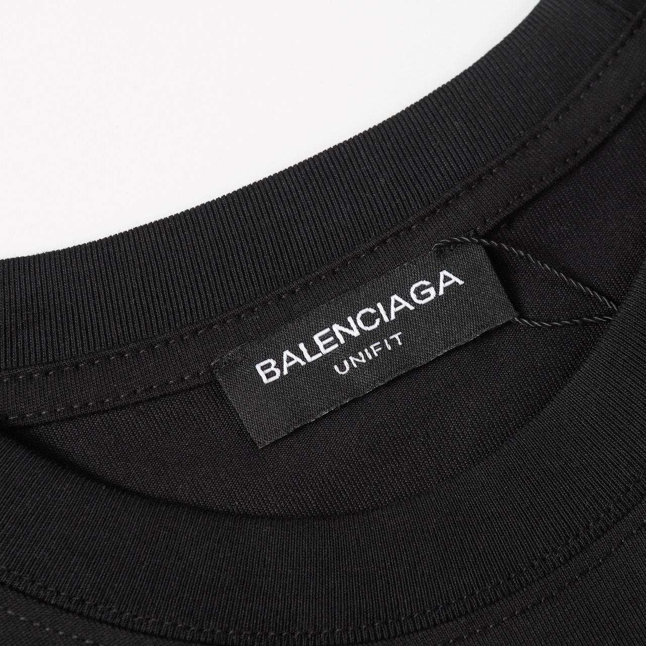 バレンシアガ（Balenciaga） プリント ショートスリーブ T