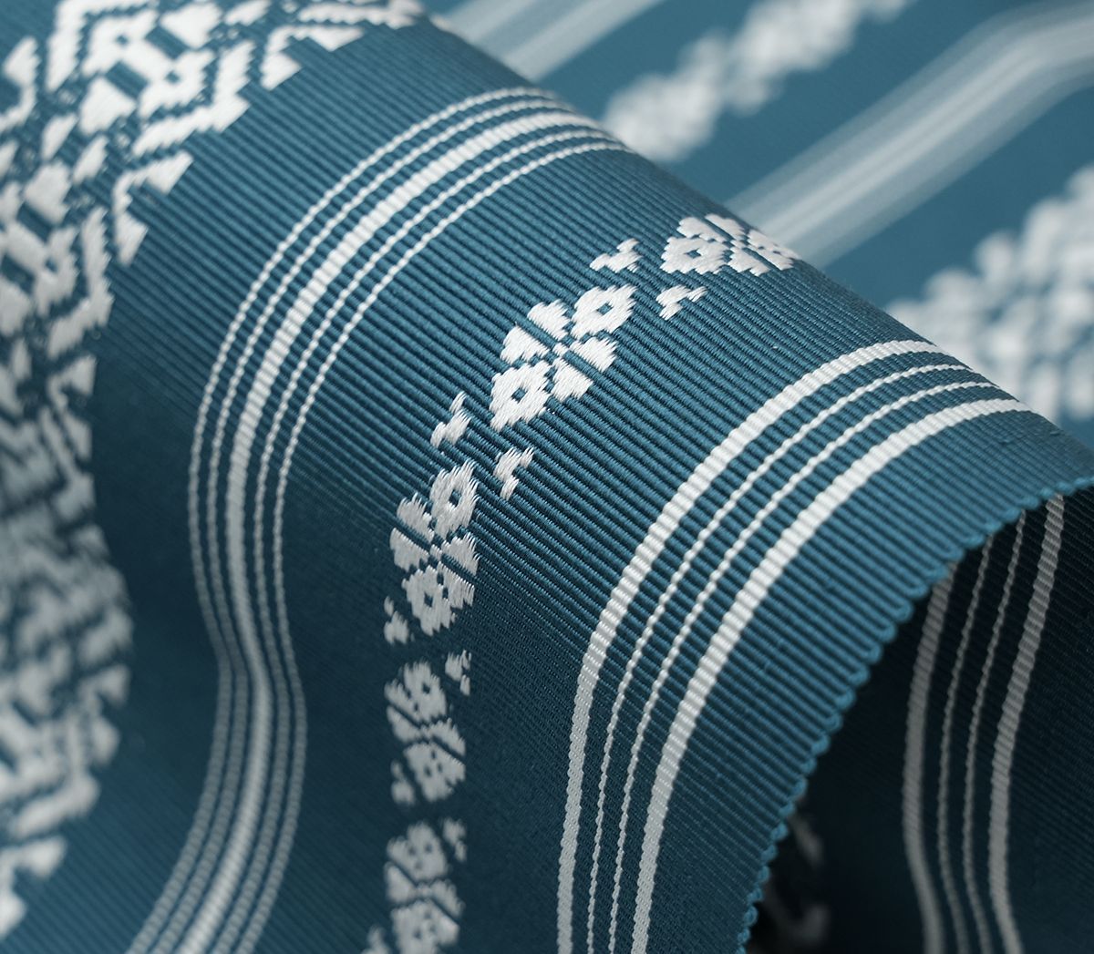 新品 博多織【長尺】単衣半幅帯 浴衣帯 碧色 三本献上柄 帯端処理済 51ZHLEUbTYL.jpg