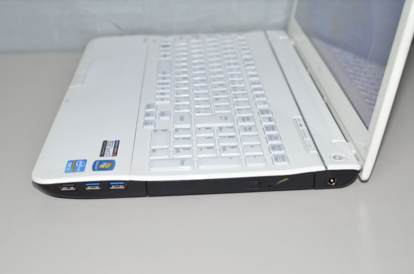 中古良品ノートパソコン Windows11+office 新品爆速SSD256GB NEC LS550 