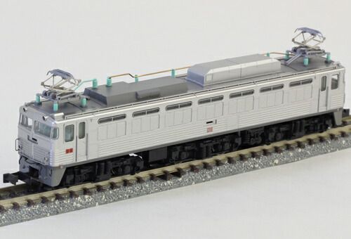 おかけん　新品未使用品 Nゲージ KATO【3067-1】 EF81 EF81 300番台（ステンレス）が入線です。KATO 3067-1 | NGaugeJP