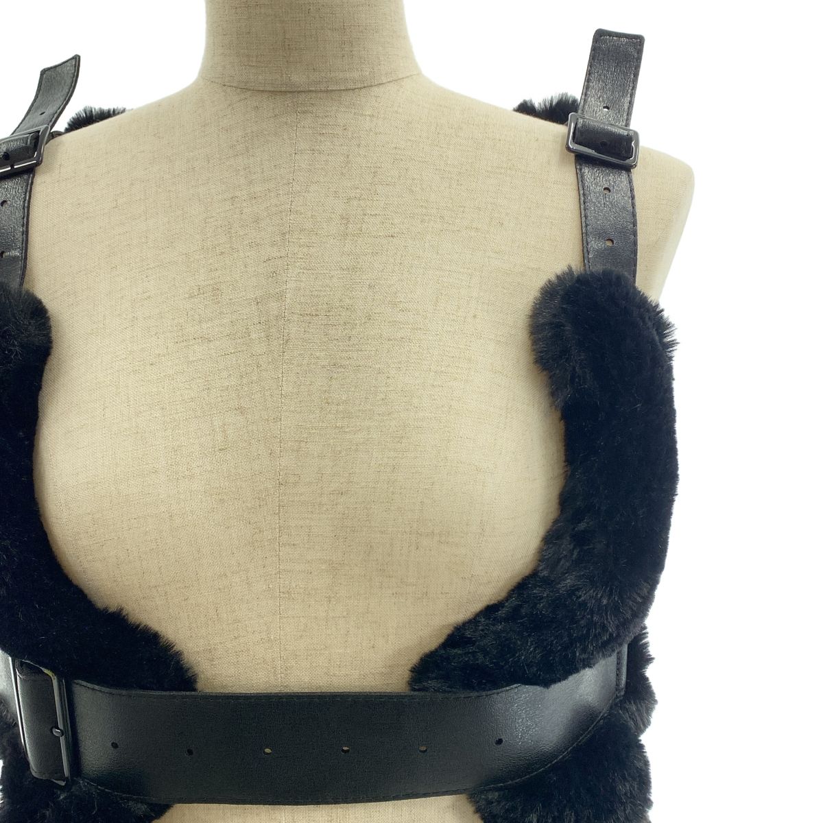 noir kei ninomiya ノワールケイニノミヤ 2018 AW フェイクファー ハーネス ロング ベスト S ブラック レディース
