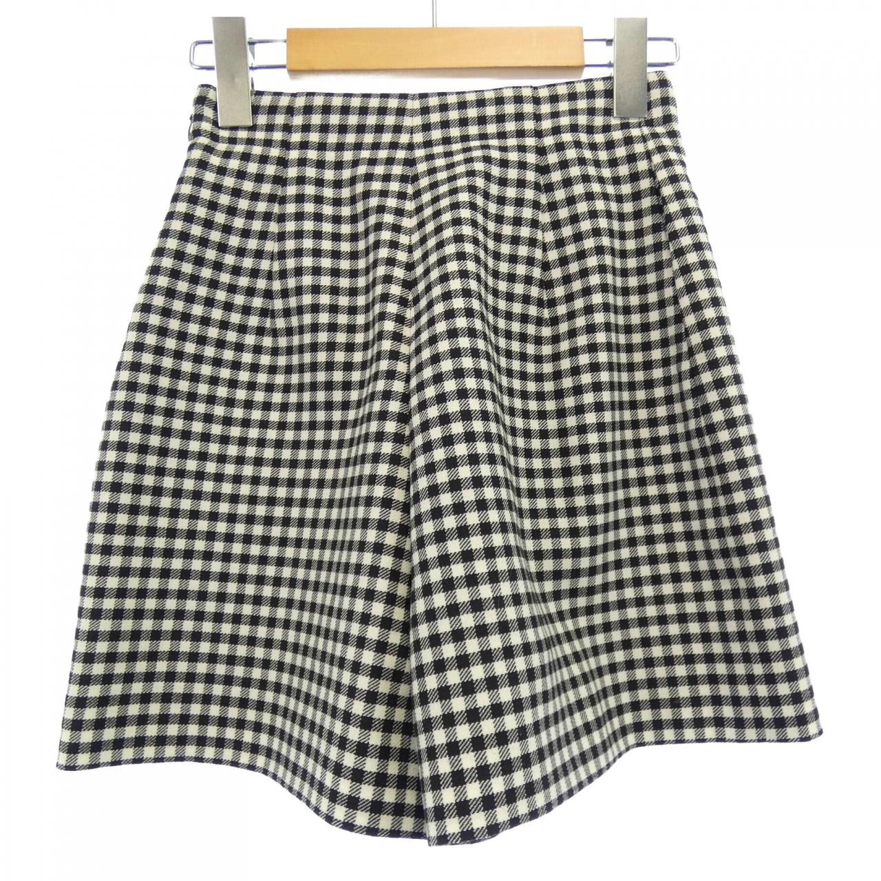 クリスチャンディオール CHRISTIAN DIOR 341P03A1542 ショートパンツ