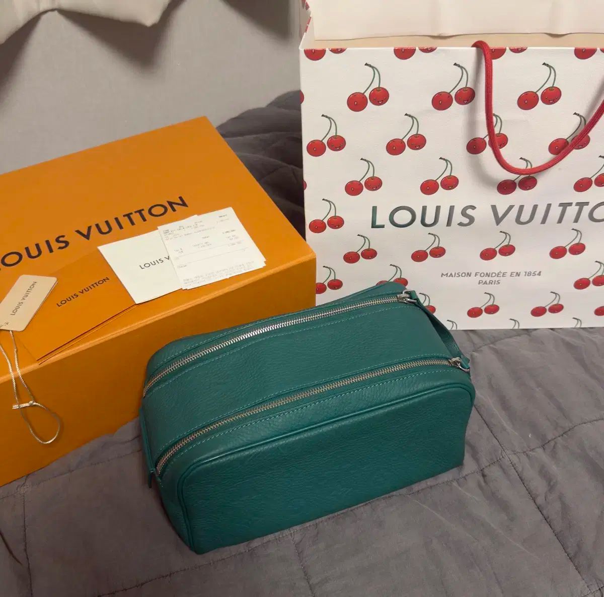 ルイヴィトン ドルキーキット GREEN COLOR 正規品