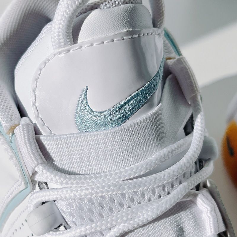 靴 NIKE AIR MORE UPTEMPO GS White Aqua Gum NIKE AIR MORE UPTEMPO GS