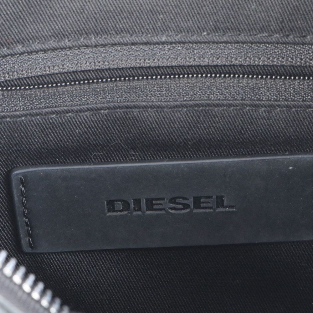 DIESEL ディーゼル リキッドヴェルベットナイロン ロゴ リュック 美品 ディーゼル リキッド ベルベット ナイロン ロゴ リュック
