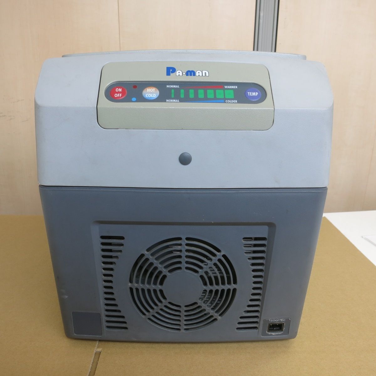 ガル・ガドット & ベン・アフレック & ヘンリー・カヴィル 直筆