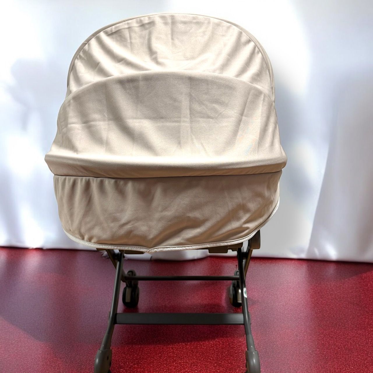 Combi コンビ 電動ハイローチェア ネムリラ AUTO SWING BEDi Long スリープシェル EG ミルキーベージュ 洗えるランチトレイ搭載 STEELWINDOWSANDDOORS_COM