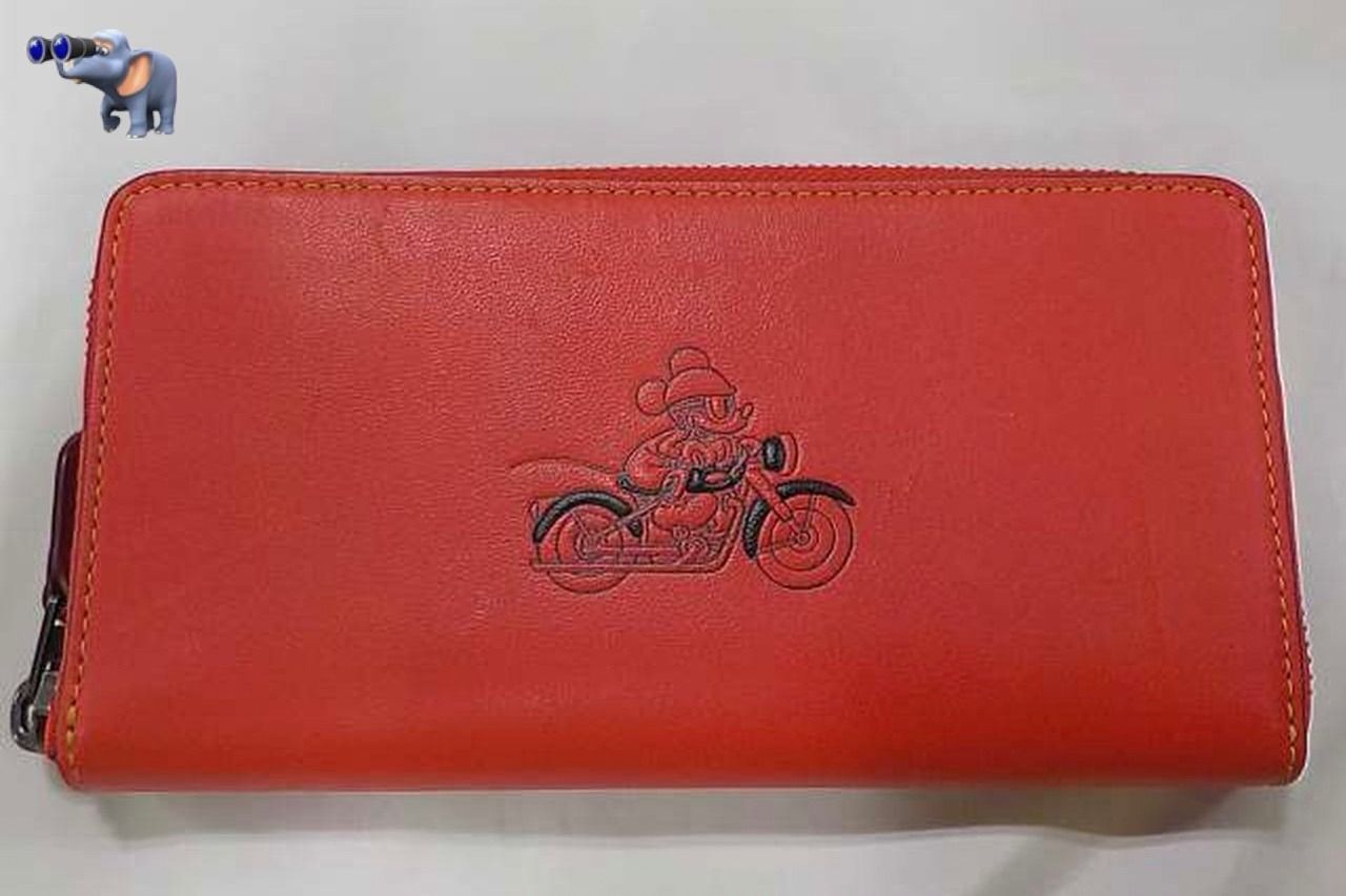 極美品)大人気、コーチ、長財布、現行、ラウンドジップ、マルチカラー