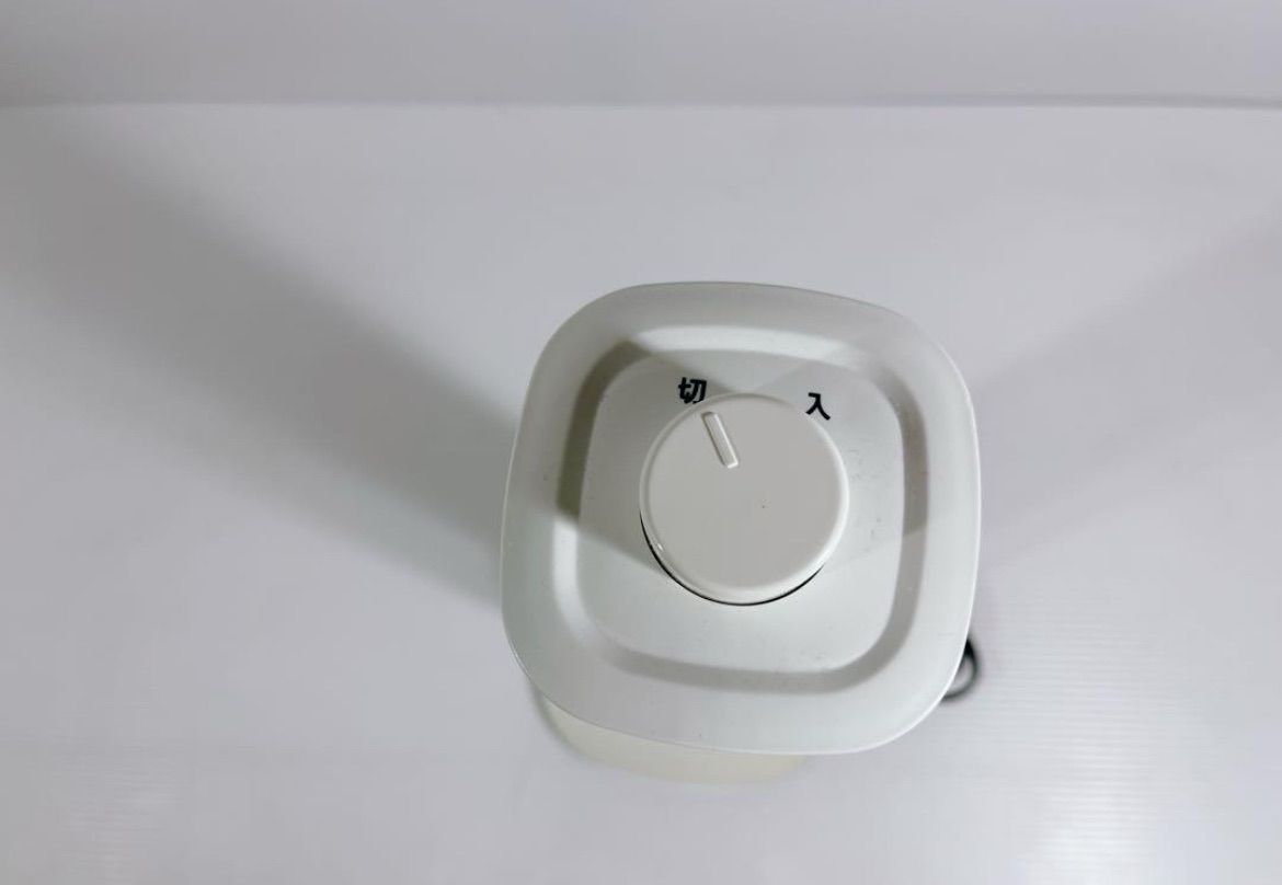 ☆YUASA YA-H400Y(W) ハロゲンヒーター 電気ヒーター 暖房 ☆YUASA YA-H400Y(W) ハロゲンヒーター 電気ヒーター 暖房