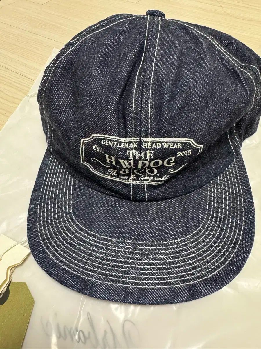 ドッグ アンド カンパニー トラッカーキャップ