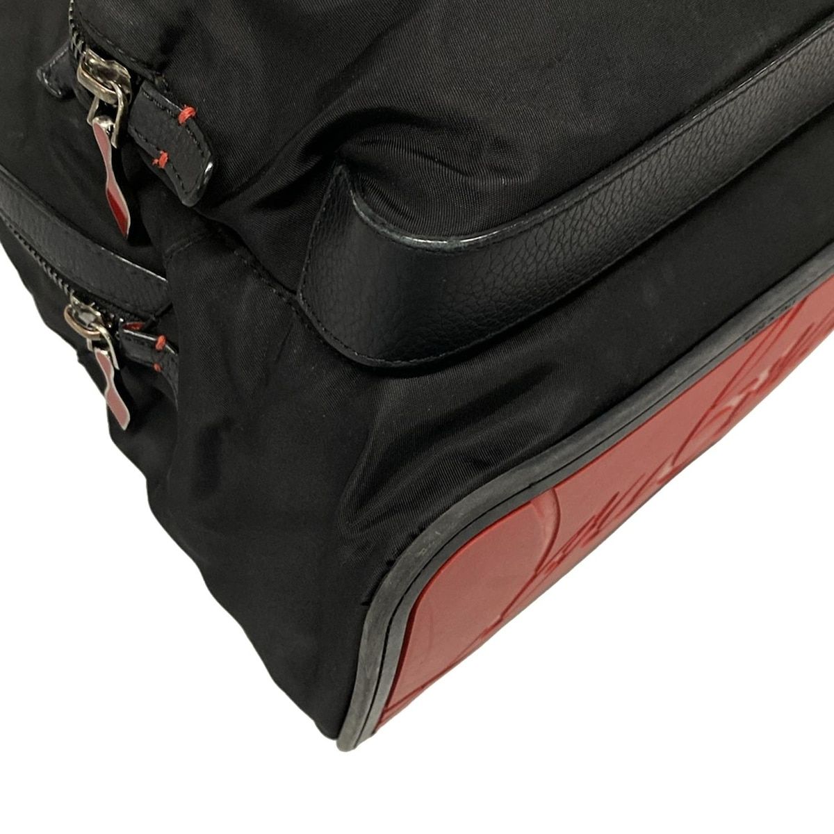 スタッズ レザー