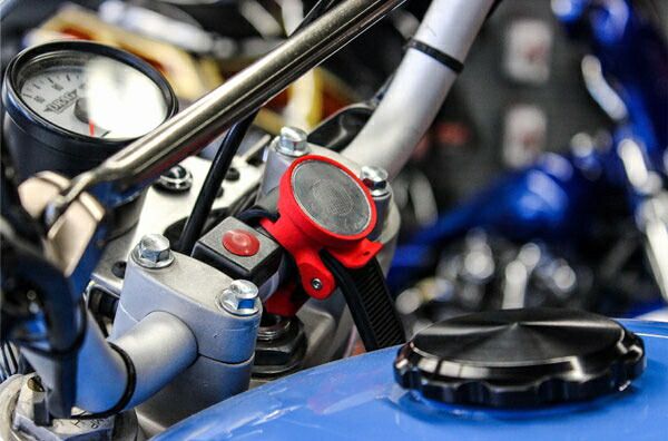 iOmounts nomad ユニバーサル フォン マウント スタンダード　0.5〜2インチパイプ径