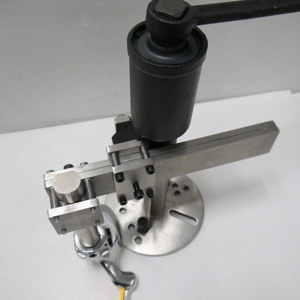 パンク タイヤ交換