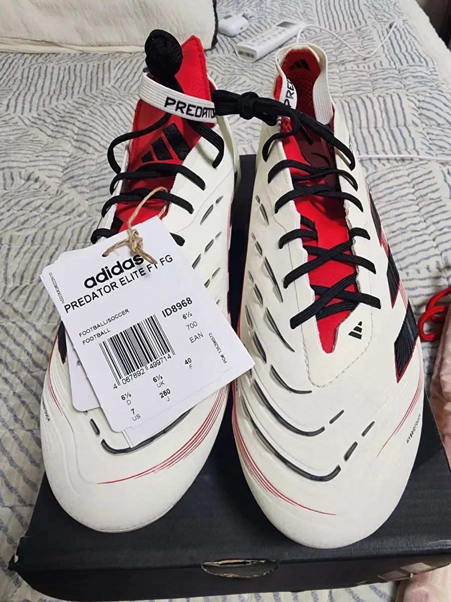 アディダス プレデター エリート FT FG goal hunter 250