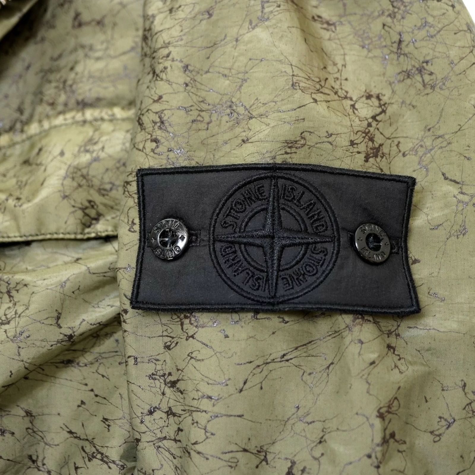 美品　Stone  ナイロンジャケット　Mサイズ 楽天市場】STONE ISLAND ストーンアイランド Garment Dyed