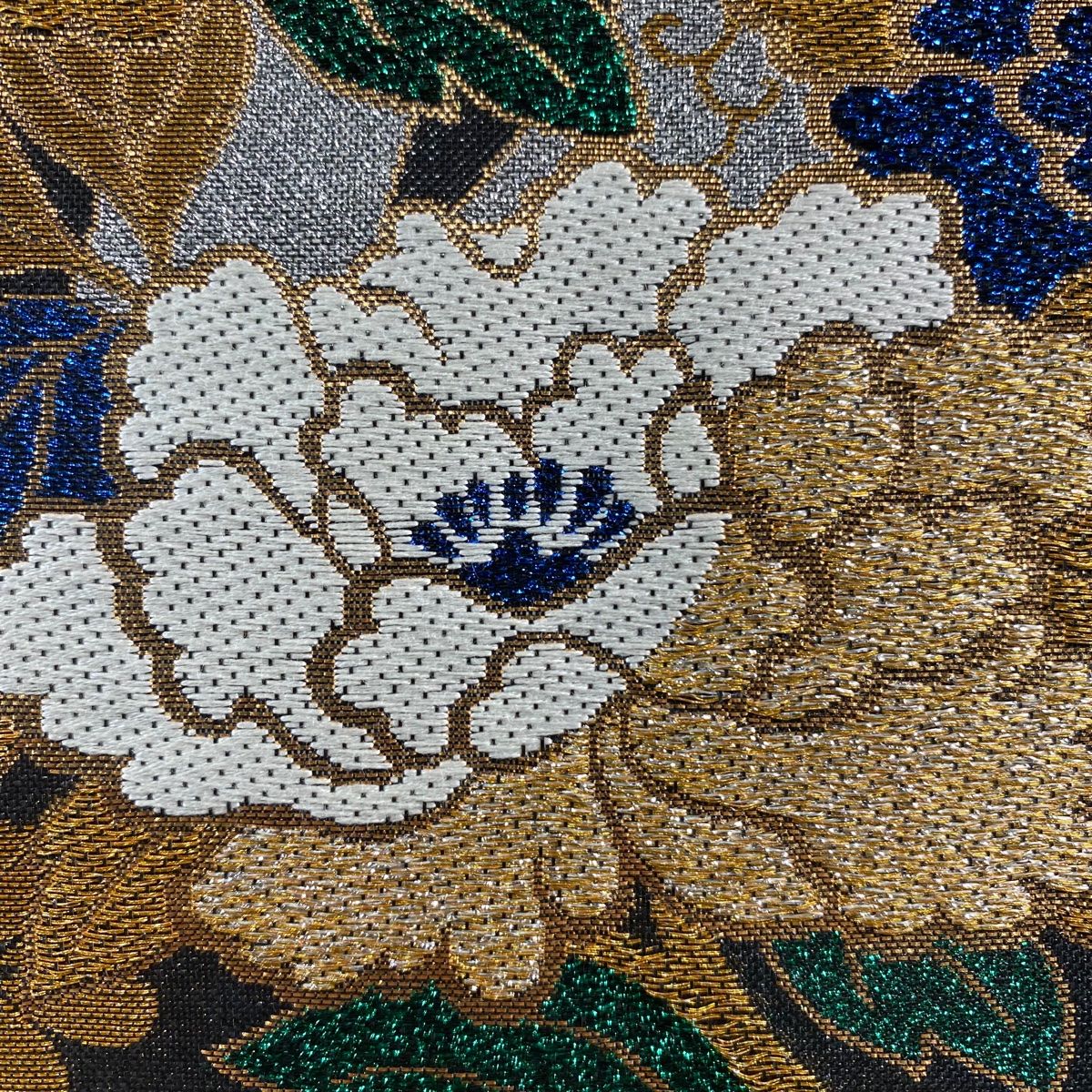 袋帯 秀品 御所車 草花 金糸 箔 黒 六通 正絹