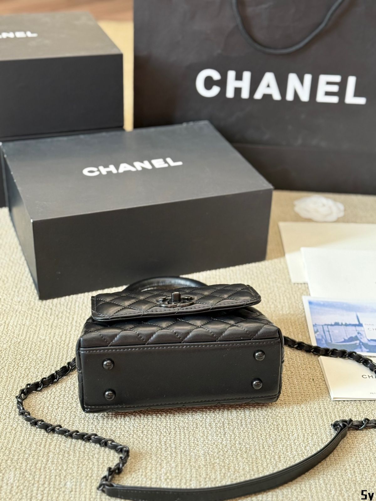 CHANEL シャネル 小物類（その他） 黒 - 4500125Y0092 本日限定特価】シャネル ココ ハンドル スモールサイズ 20×14cm