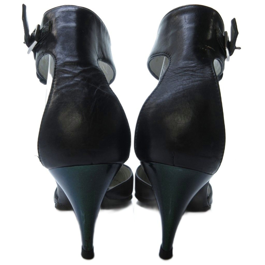 美品 GUCCI ブラック ハイヒール ポインテッドトゥ GUCCI ブラック ハイヒール 38