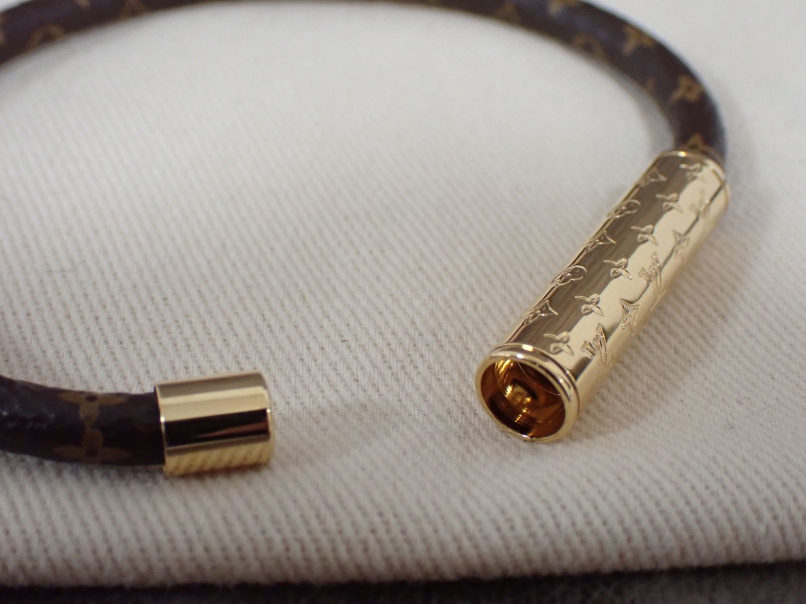 新品・未使用 Louis Vuitton ルイヴィトン モノグラム ブラスレ