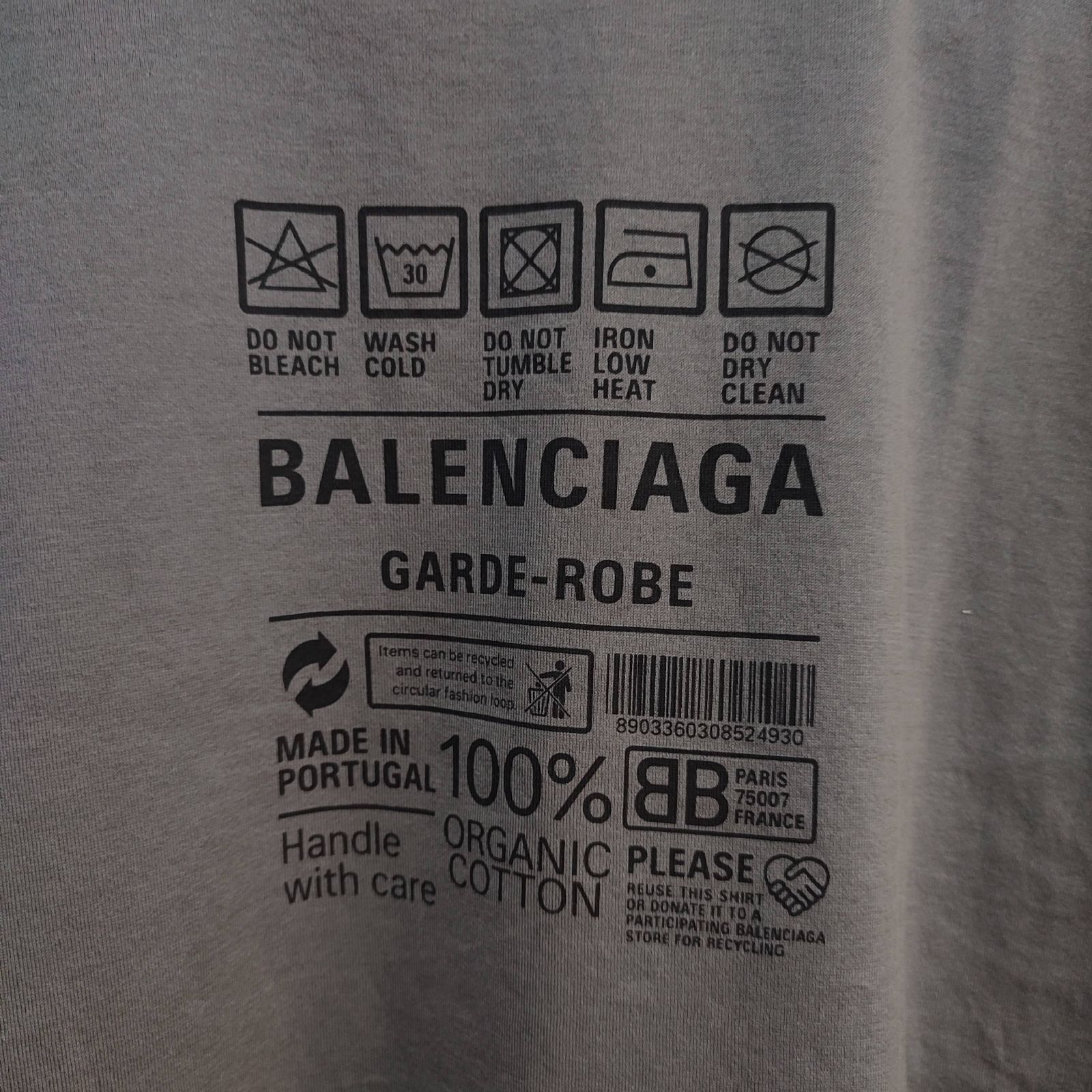 超美品】Balenciaga バレンシアガ ミディアムフィット 洗濯ロゴ Tシャツ ライトグレー - メルカリ