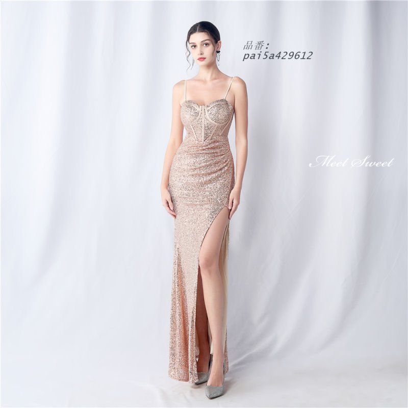 ウェディングドレス