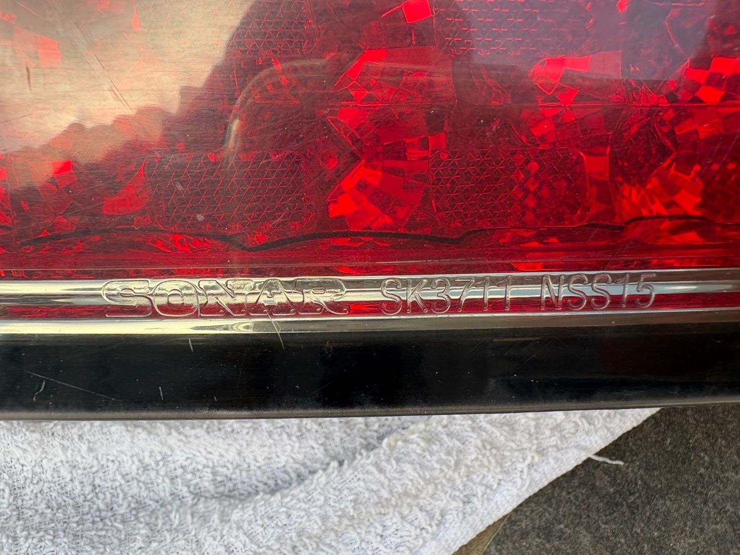 左テールランプ