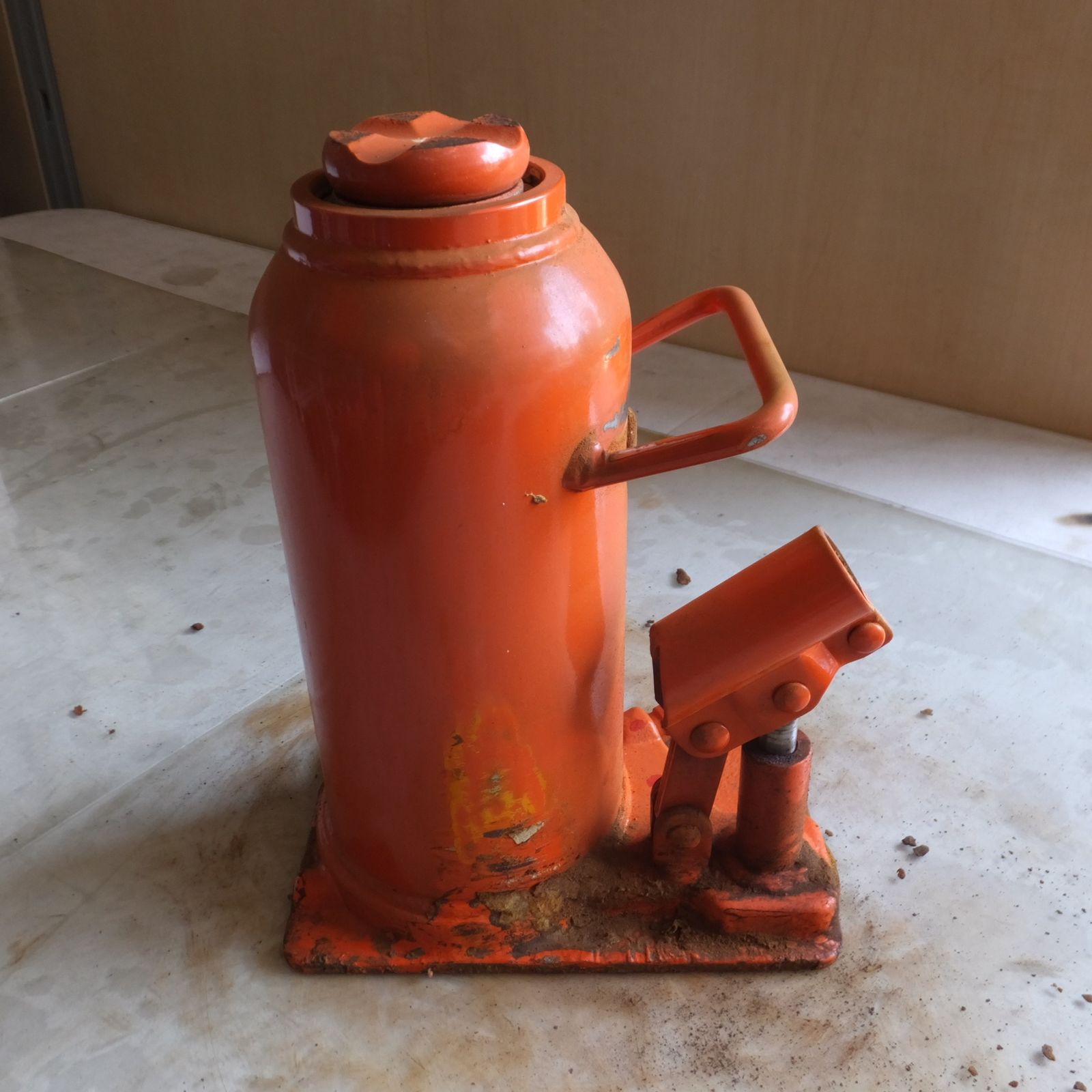 ◆マサダ 油圧ジャッキ MHK-15N 工具 15TON 15ton 15トン 15000kg 油圧式 オイル だるま ダルマ 車載 自動車 点検 整備 8 ◆