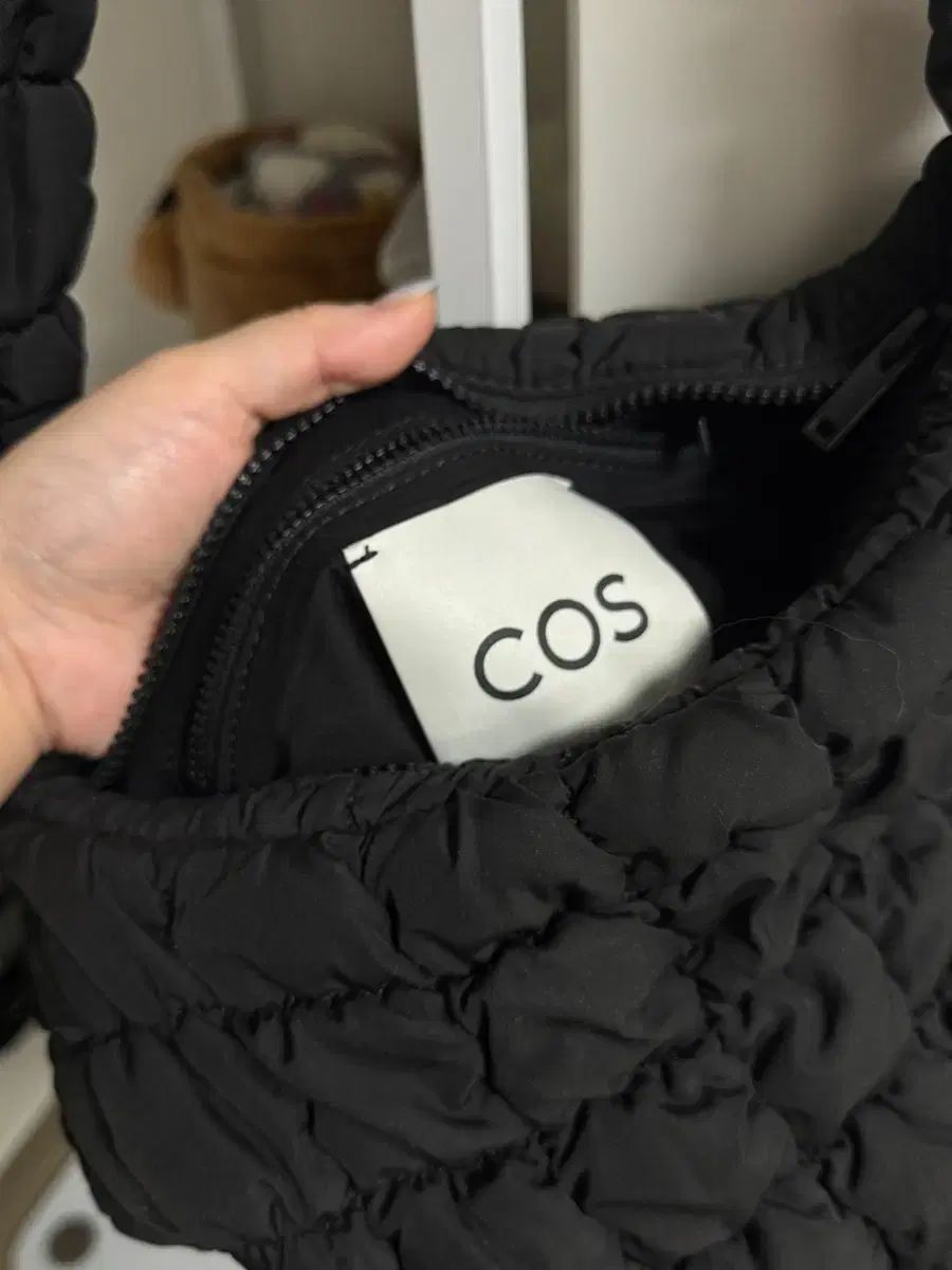 COS