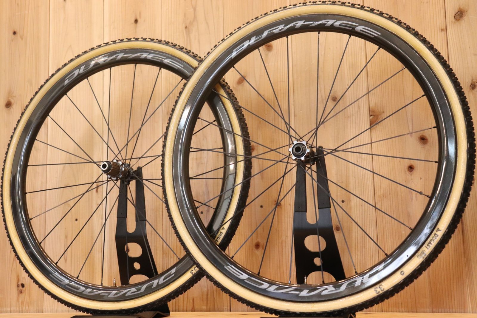 DURA-ACE