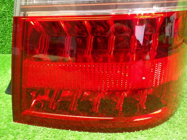 LED