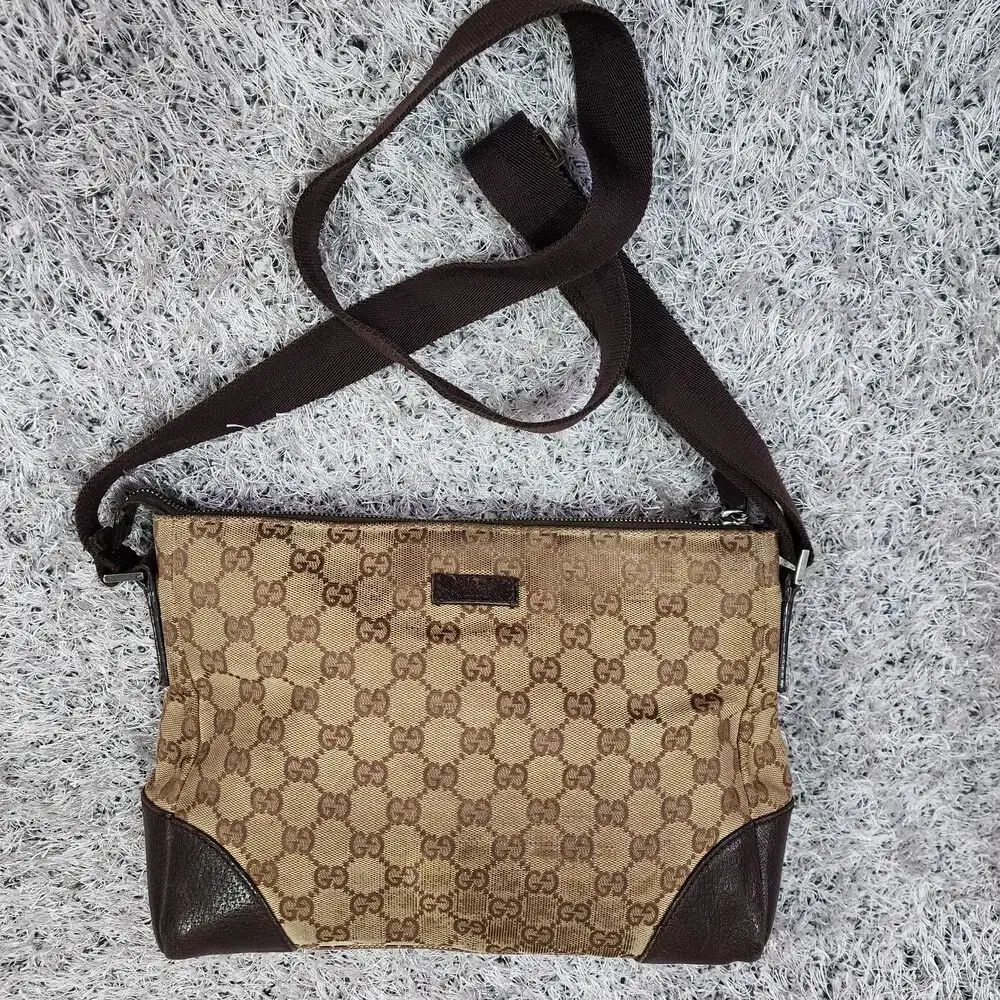 グッチ GG ジャガード クロスバック