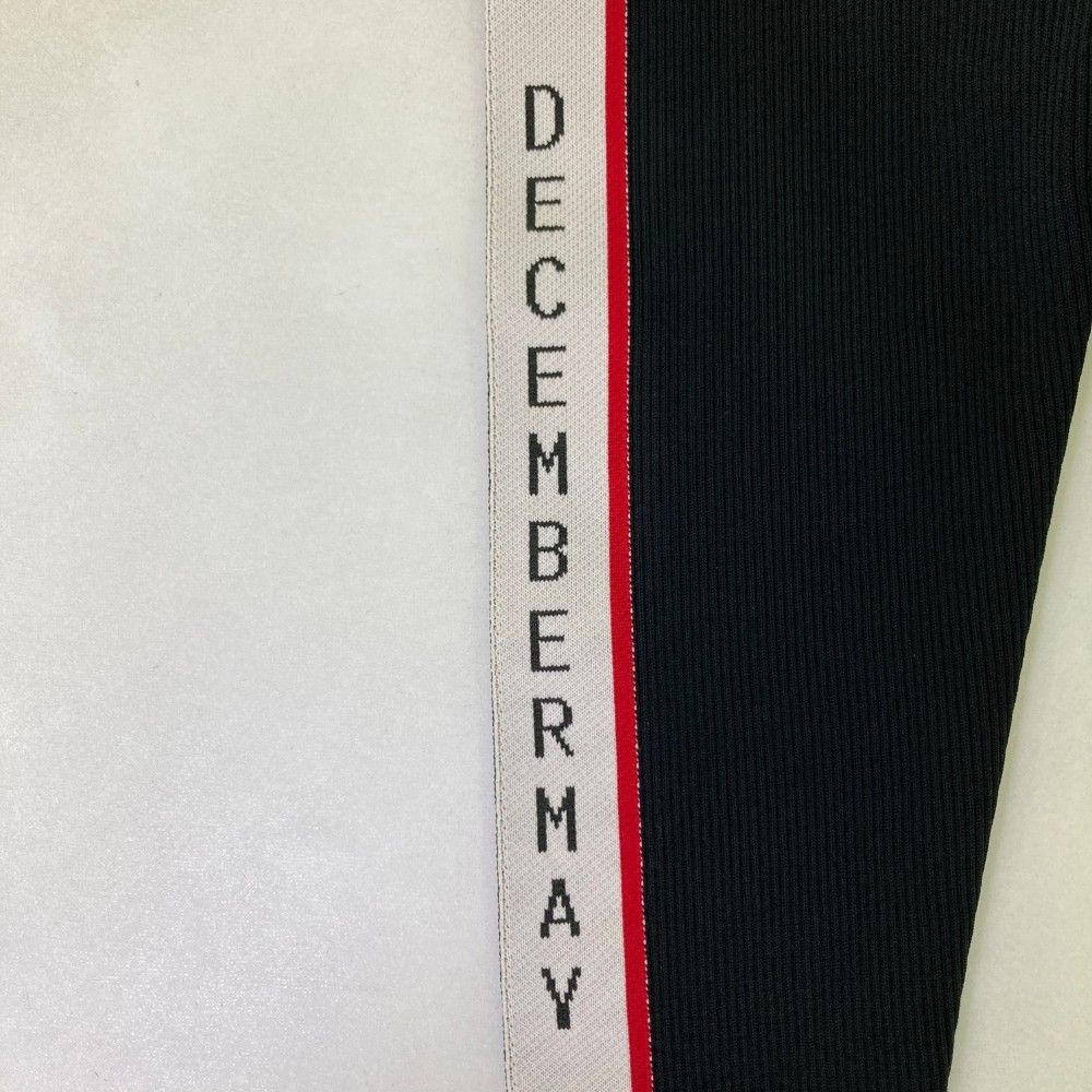 サイズ：XL DECEMBERMAY ディセンバーメイ  ニットセーター 袖ロゴ  ブラック系 [240101429337] ゴルフウェア メンズ ストスト サイズ：XL DECEMBERMAY ディセンバーメイ ニットセーター 袖
