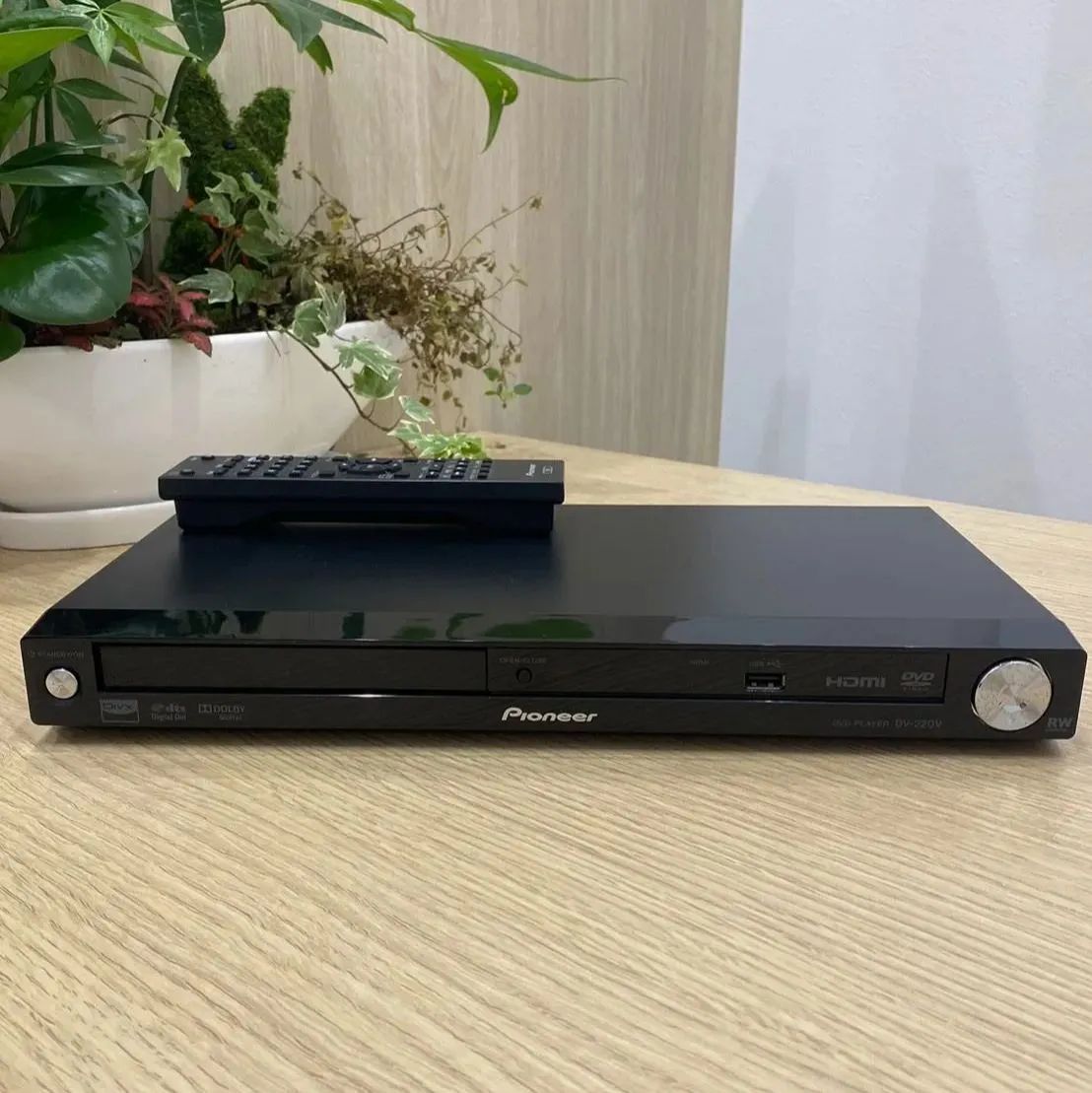 パイオニア DVDプレイヤー Pioneer DV-220V - 映像機器