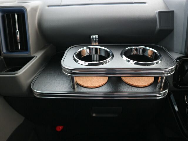LA650タント(19/7～）　フロントテーブルu0026フロントカップホルダー、純正ドリンク用カップホルダー　運転席側・助手席側 日本製